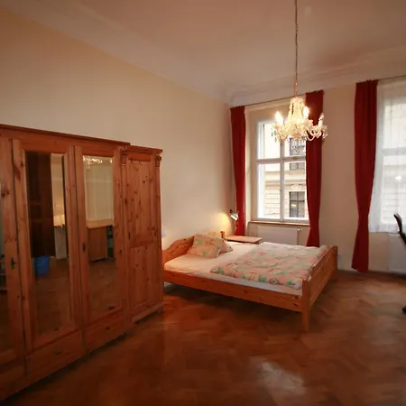 Apartment No 0B Petrinska 18 - Mala Strana *